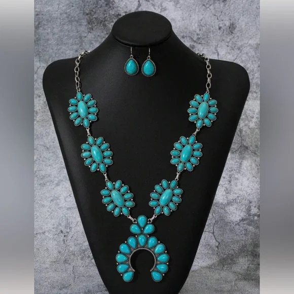 New Faux Turquoise Floral Squash Blossom Western Boho Necklace and Earring Set - Picture 10 of 10